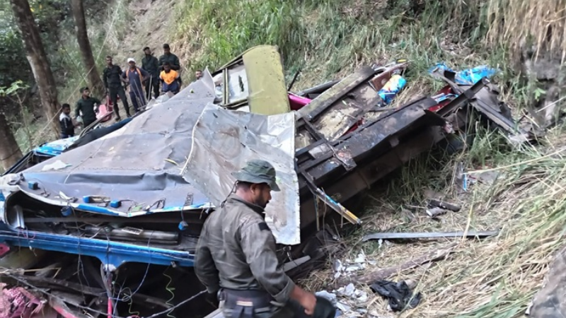 Ella Bus Accident Full Story Claims 15 Lives Heroic Rescue Efforts and Brake Failure Investigation Unfold12